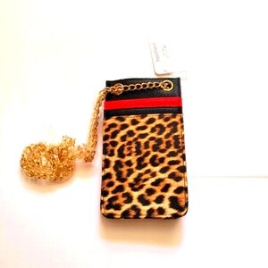 Stylewatch x Charming Charlie phone crossbody